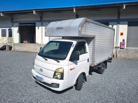 HYUNDAI HR 2.5 LONGO SEM CAÇAMBA 4X2 16V 130CV TURBO INTERCOOLER DIESEL 2P MANUAL